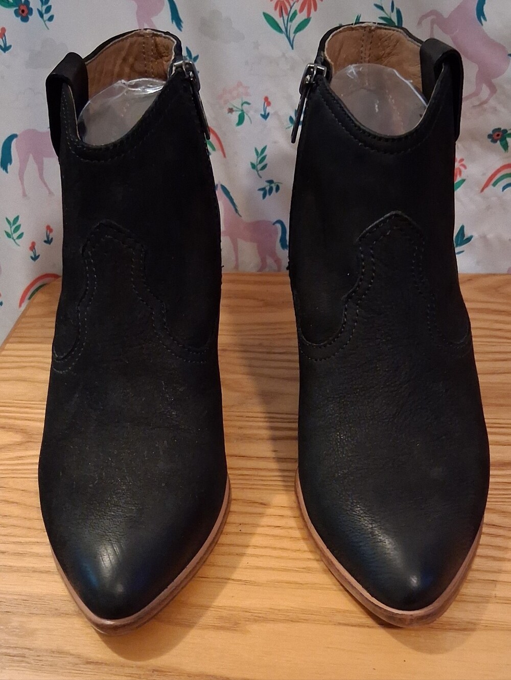 EUC Frye Reina Black Suede Country Western Moto Boho Ankle Bootie Shoe SZ 7.5 - Picture 2 of 10